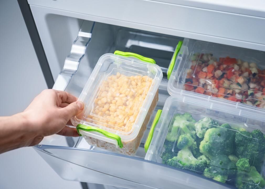Store food to maximize shelf life